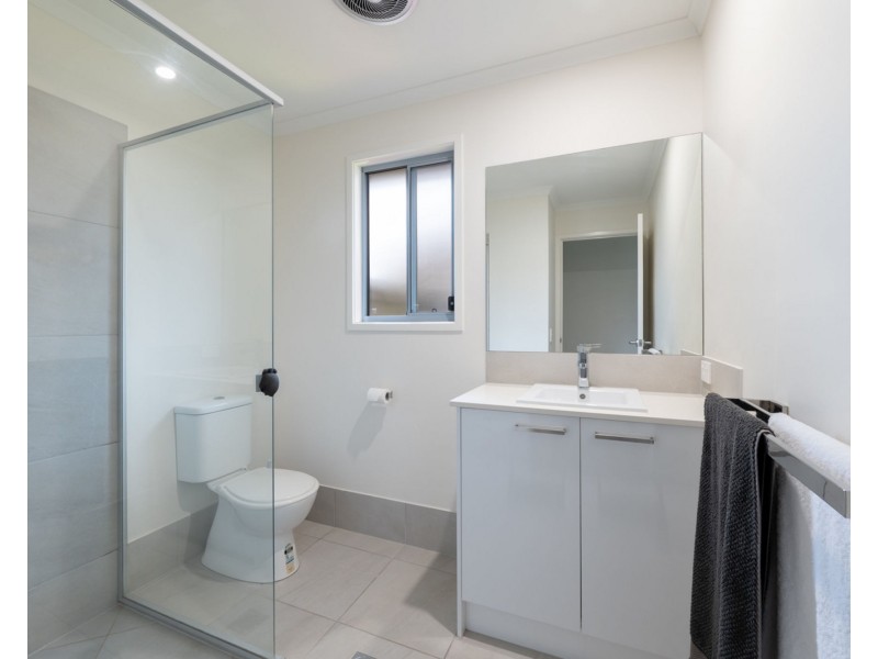 27 Prudence Place, Meridan Plains QLD 4551