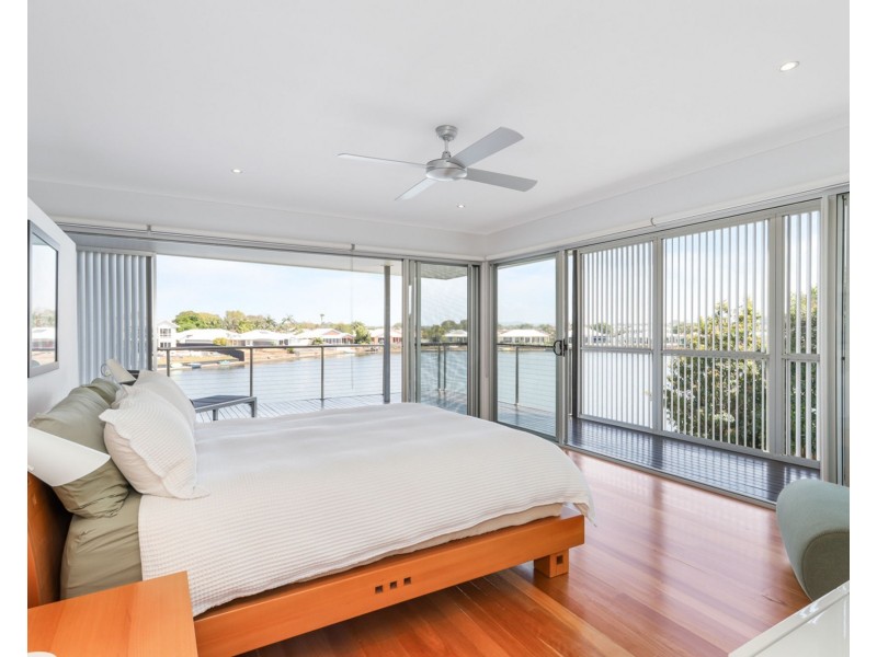 34 Ramsay Crescent, Pelican Waters QLD 4551