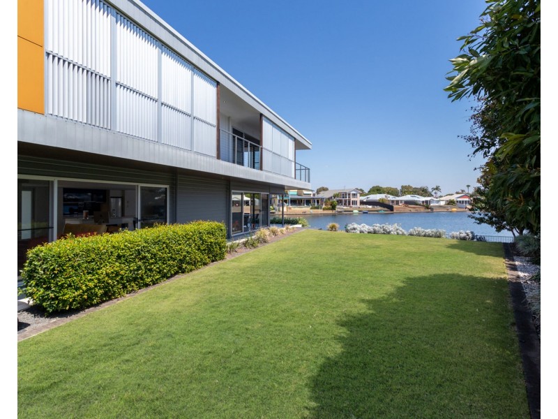 34 Ramsay Crescent, Pelican Waters QLD 4551