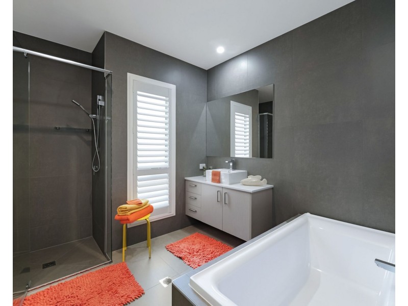 2/41 Bells Esplanade, Pelican Waters QLD 4551