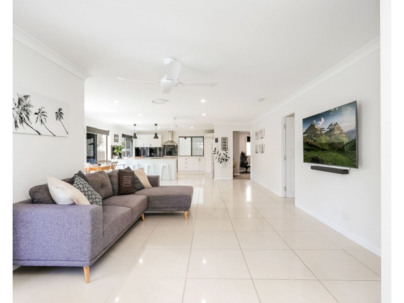 1 Carlyle Court, Buderim QLD 4556