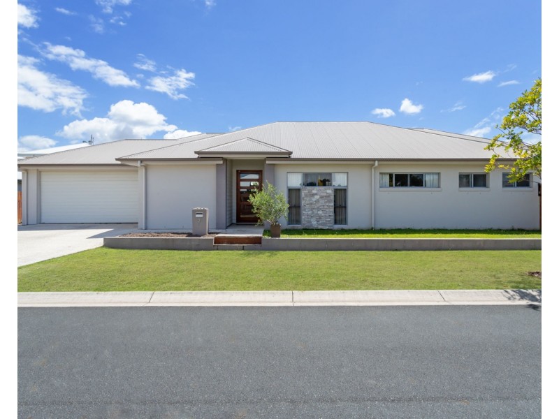 2 Livistona Lane, Sippy Downs QLD 4556