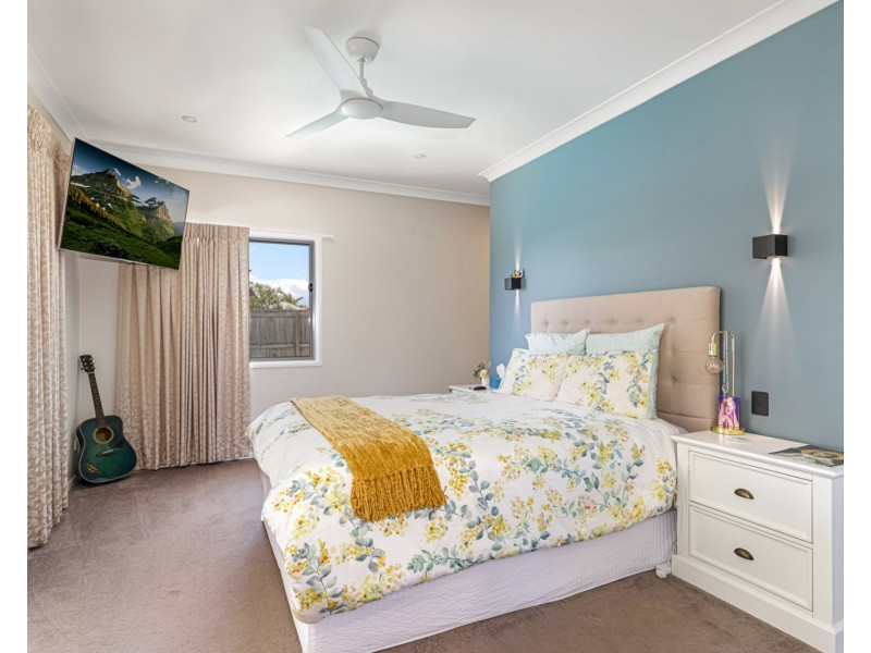 2 Livistona Lane, Sippy Downs QLD 4556