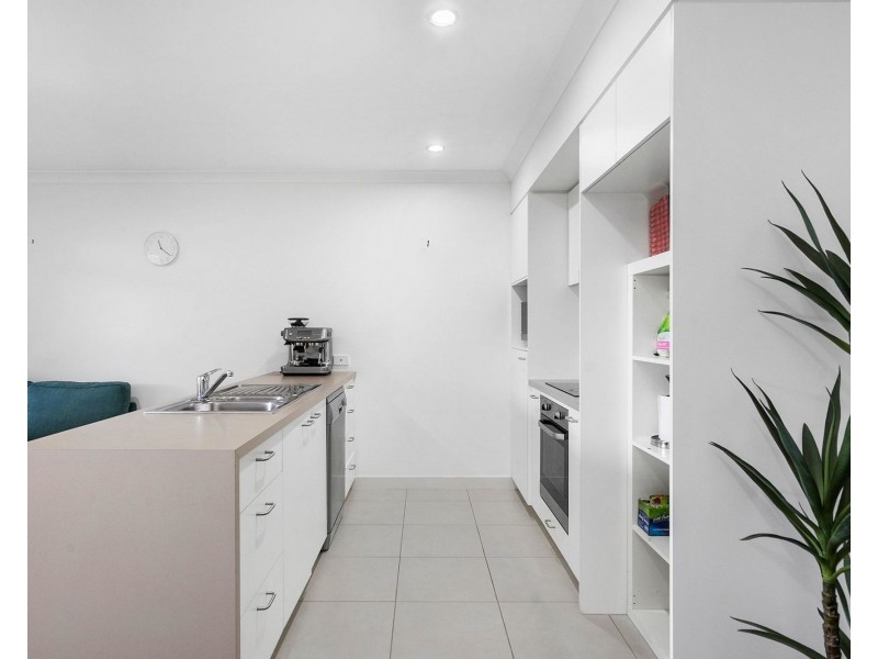 11/2-12 Kurrimine Crescent, Mountain Creek QLD 4557