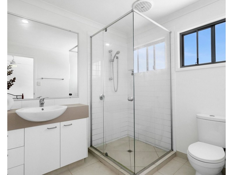 11/2-12 Kurrimine Crescent, Mountain Creek QLD 4557