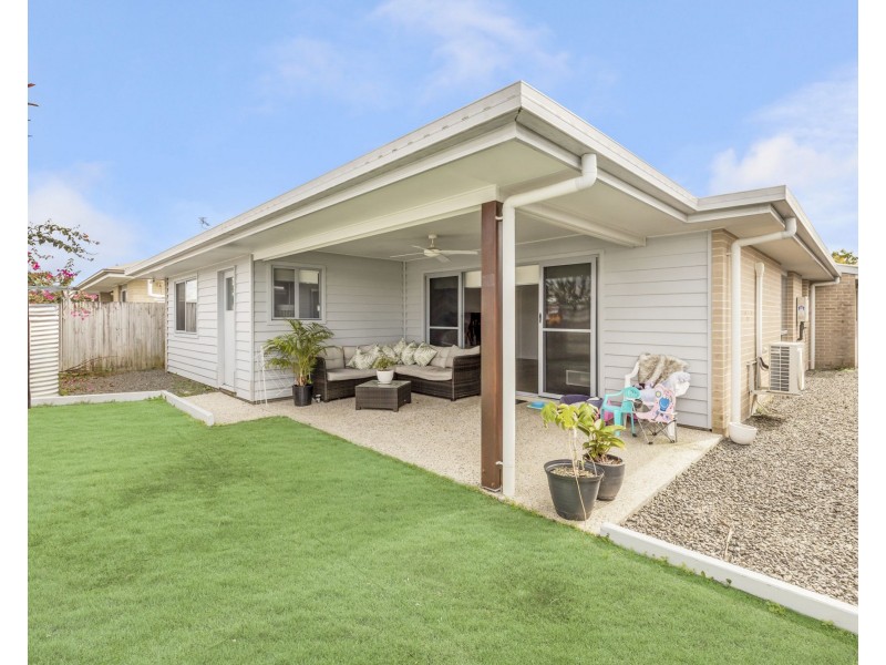 2 Ochre Crescent, Caloundra West QLD 4551