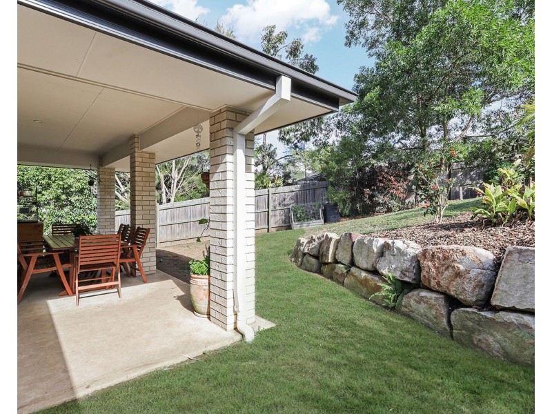 5 Haven Court, Mooloolah Valley QLD 4553