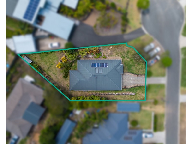 5 Haven Court, Mooloolah Valley QLD 4553