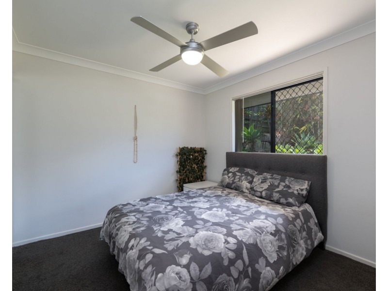 5 Haven Court, Mooloolah Valley QLD 4553