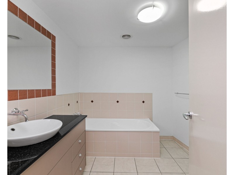 41/1 Millennium Circuit, Pelican Waters QLD 4551