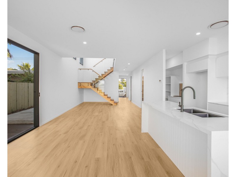 24b Ilumba Street, Buddina QLD 4575