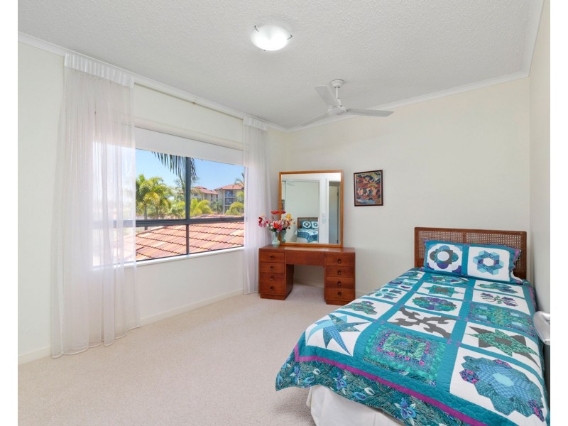 17/1 Millennium Circuit, Pelican Waters QLD 4551