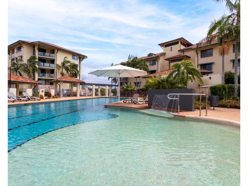 17/1 Millennium Circuit, Pelican Waters QLD 4551