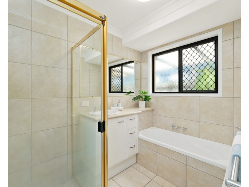 8 Agincourt Street, Pelican Waters QLD 4551