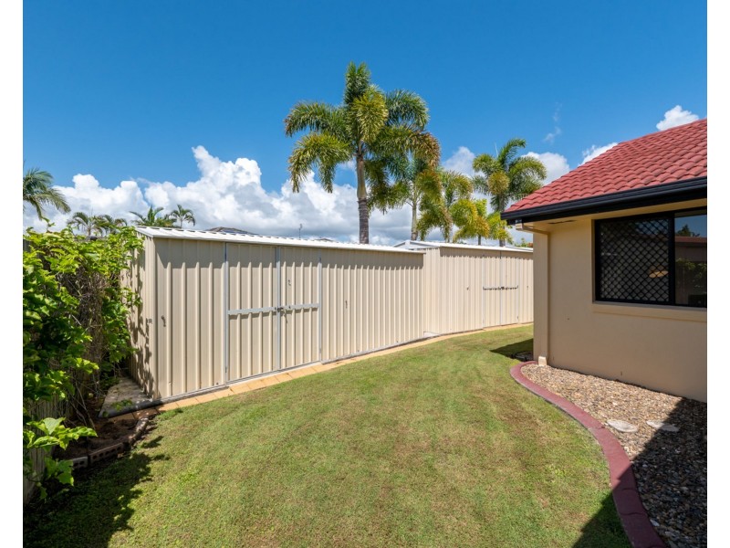 8 Agincourt Street, Pelican Waters QLD 4551