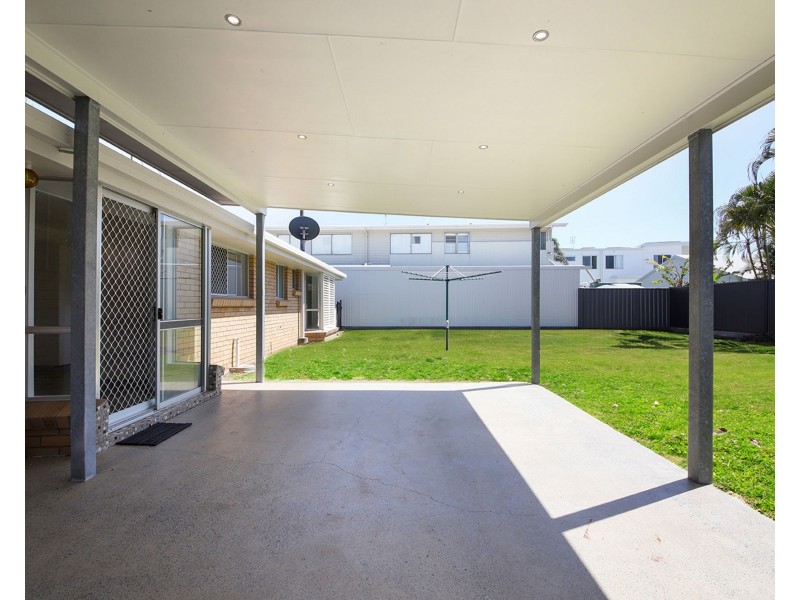 43 Point Cartwright Drive, Buddina QLD 4575