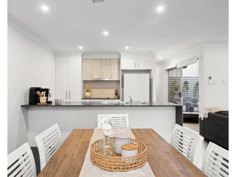 4 Fraser Avenue, Maroochydore QLD 4558