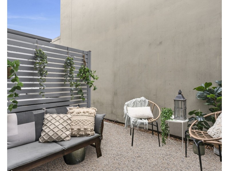 4 Fraser Avenue, Maroochydore QLD 4558