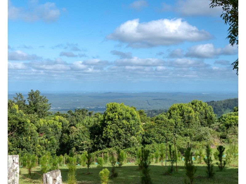 463 Flaxton Drive, Flaxton QLD 4560