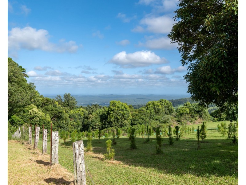 463 Flaxton Drive, Flaxton QLD 4560