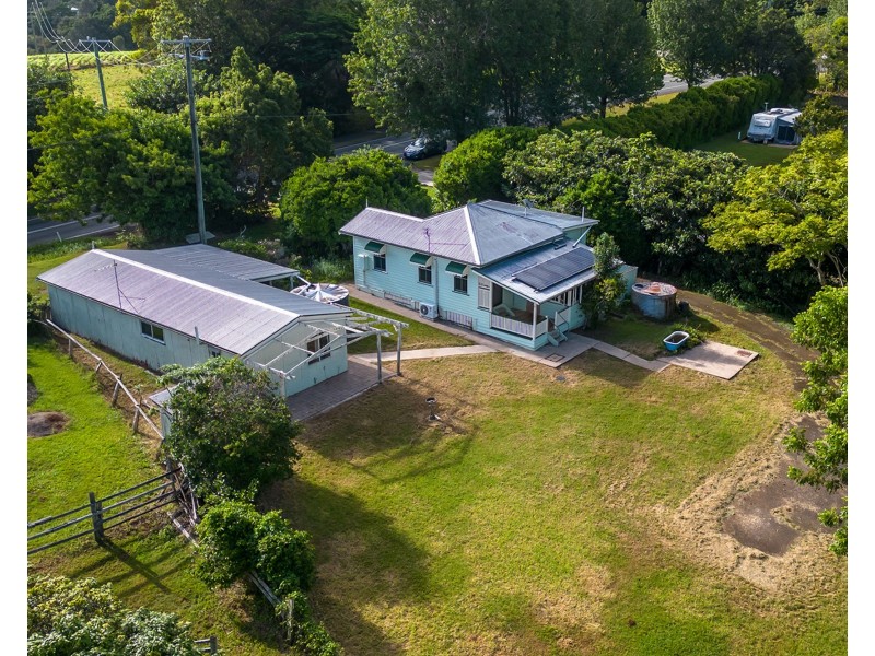 463 Flaxton Drive, Flaxton QLD 4560