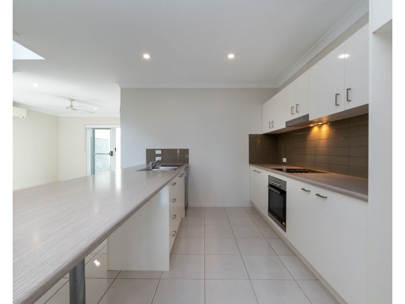 17a Cobalt Crescent, Caloundra West QLD 4551