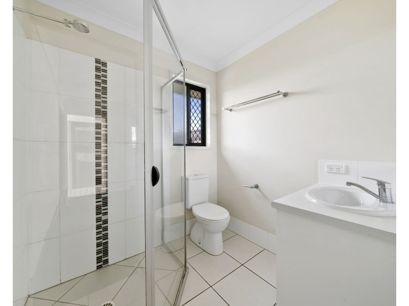 34 Sunrise Terrace, Little Mountain QLD 4551