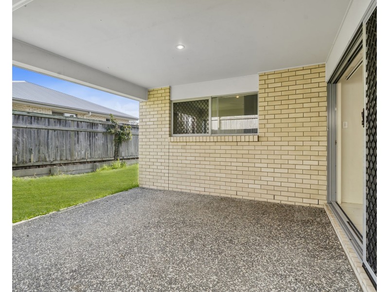 25 Sunrise Terrace, Little Mountain QLD 4551