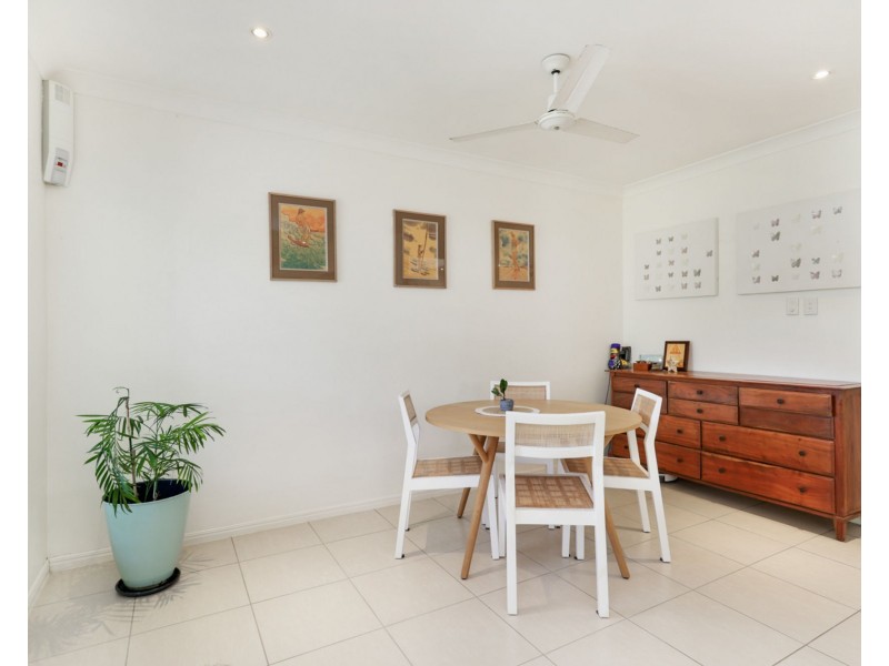 2/16 Janet Street, Alexandra Headland QLD 4572