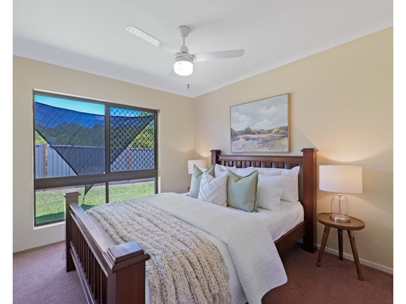 35 King Road, Mooloolah Valley QLD 4553