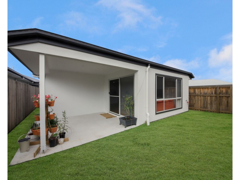 7 Caper Street, Palmview QLD 4553