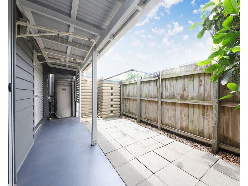 16 Indigo Road, Caloundra West QLD 4551