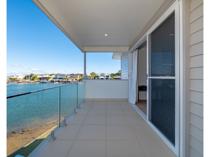 23 Sea Glint Place, Pelican Waters QLD 4551