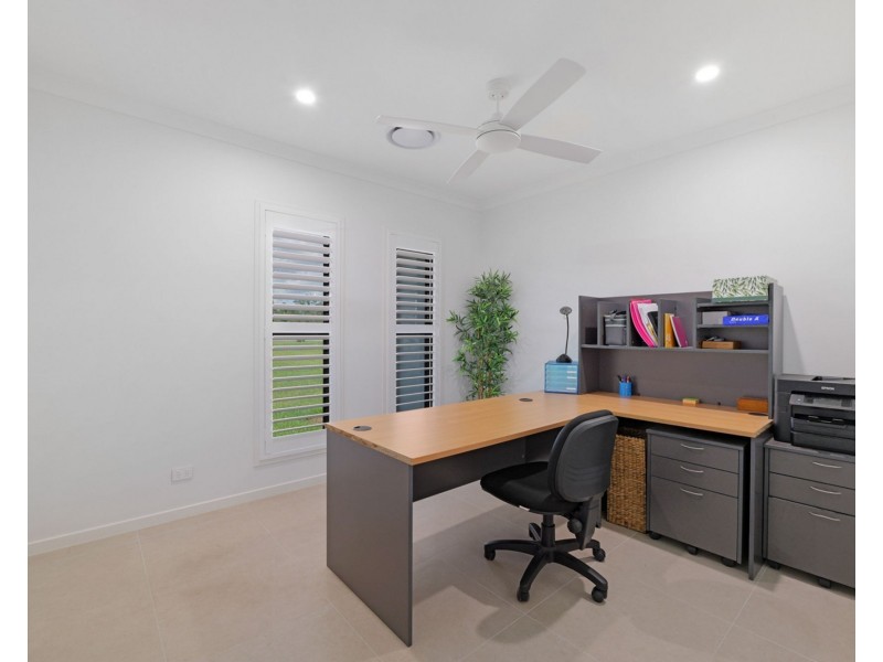 12 Farmhouse Lane, Landsborough QLD 4550