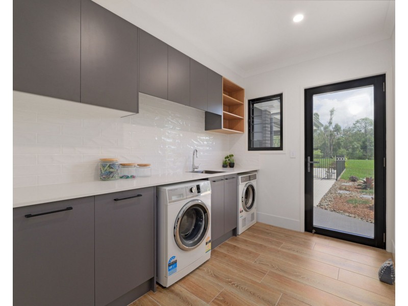 12 Farmhouse Lane, Landsborough QLD 4550