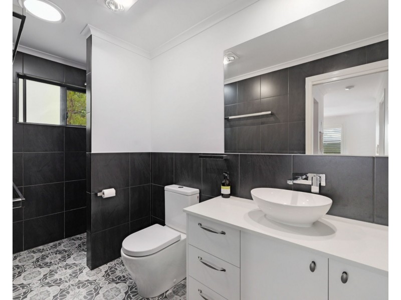 28 Willowood Crescent, Nambour QLD 4560