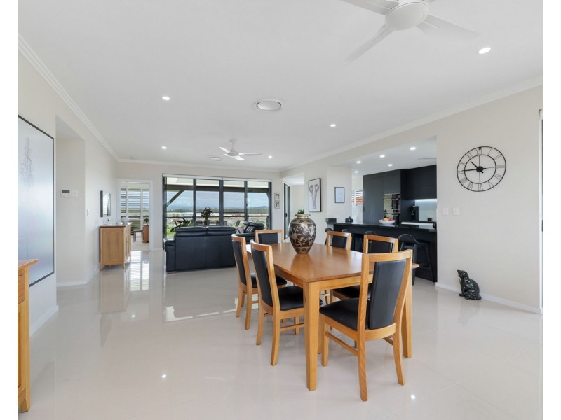58/1 Millennium Circuit, Pelican Waters QLD 4551