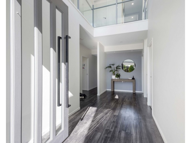 4 Zinnia Close, Peregian Springs QLD 4573