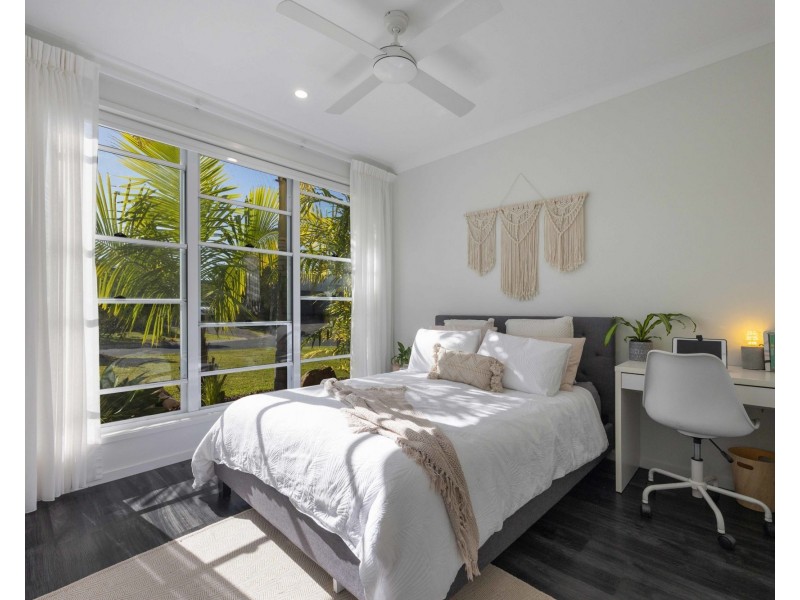 4 Zinnia Close, Peregian Springs QLD 4573