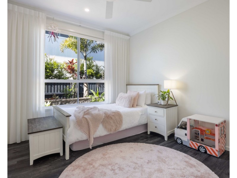 4 Zinnia Close, Peregian Springs QLD 4573