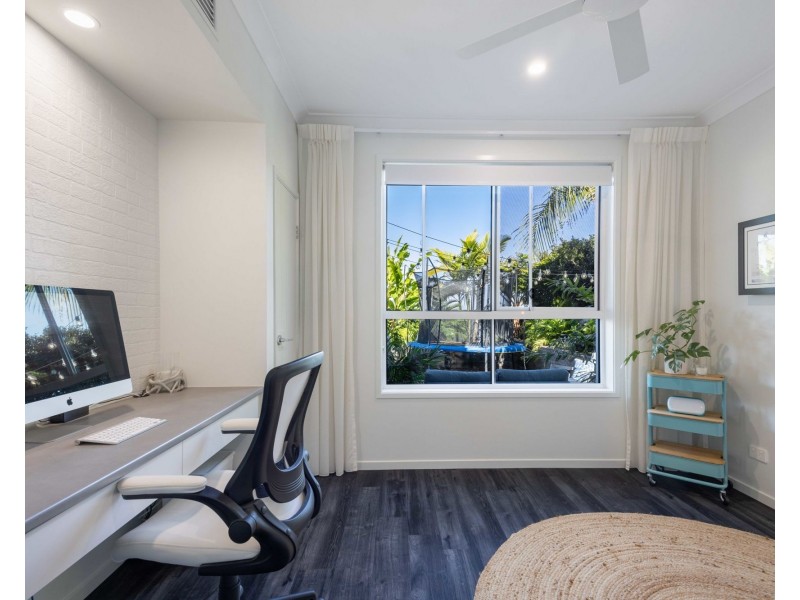 4 Zinnia Close, Peregian Springs QLD 4573