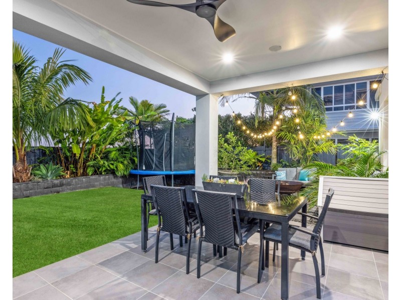 4 Zinnia Close, Peregian Springs QLD 4573