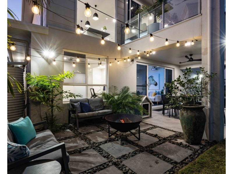 4 Zinnia Close, Peregian Springs QLD 4573