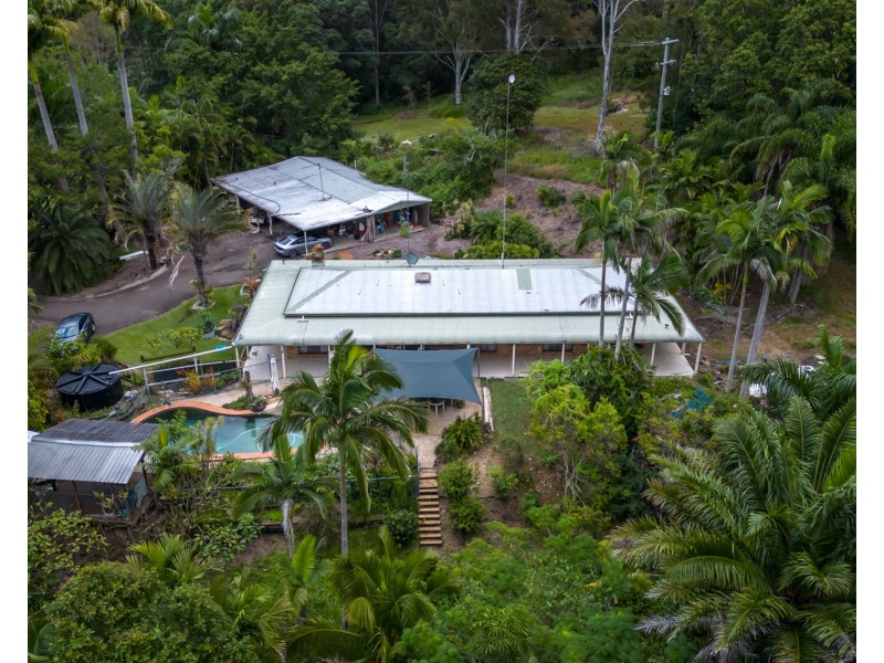 123 Simba Road, West Woombye QLD 4559