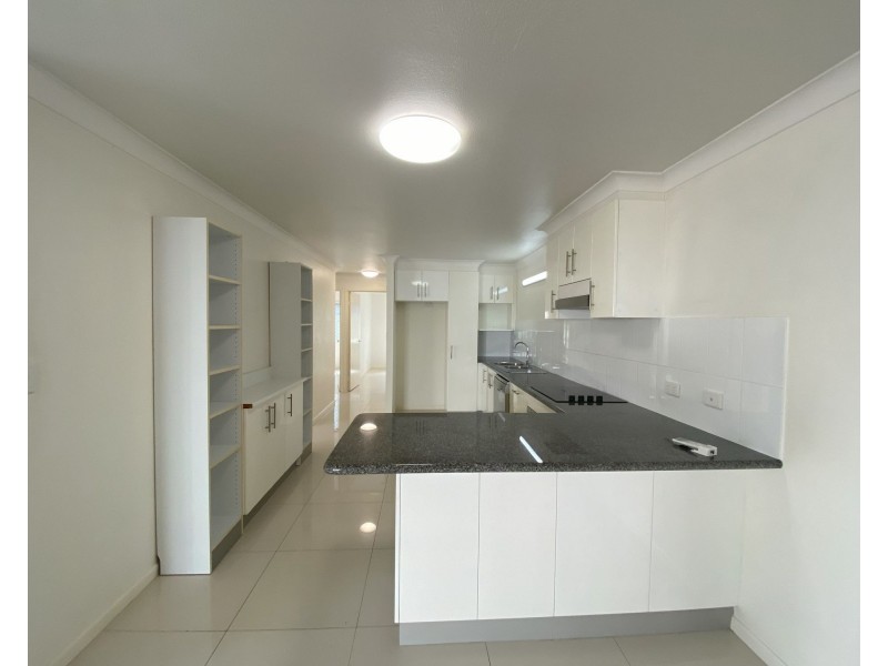 1/18 Muraban Street, Mooloolaba QLD 4557