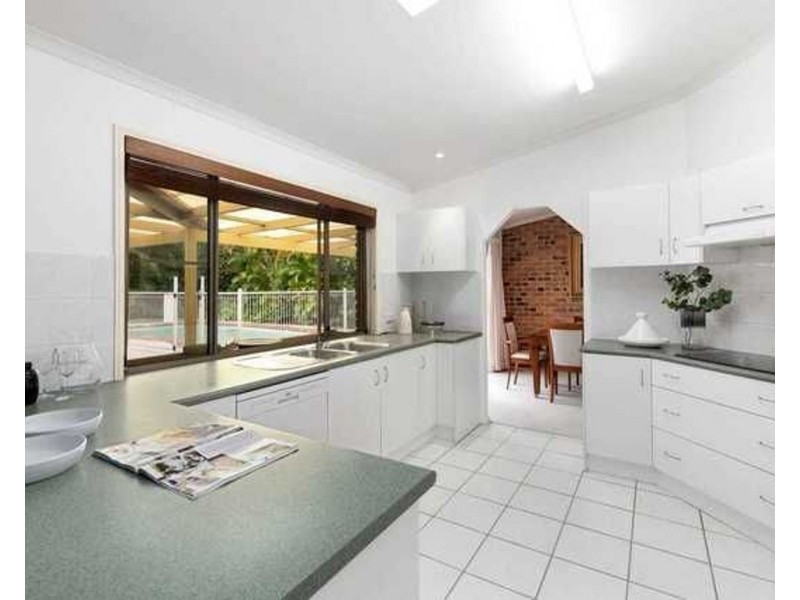 22 Seacove Court, Noosaville QLD 4566