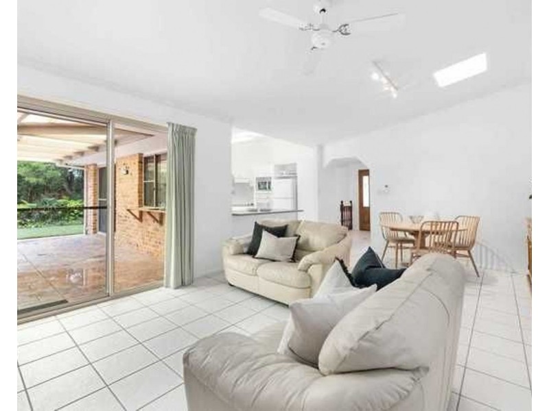 22 Seacove Court, Noosaville QLD 4566
