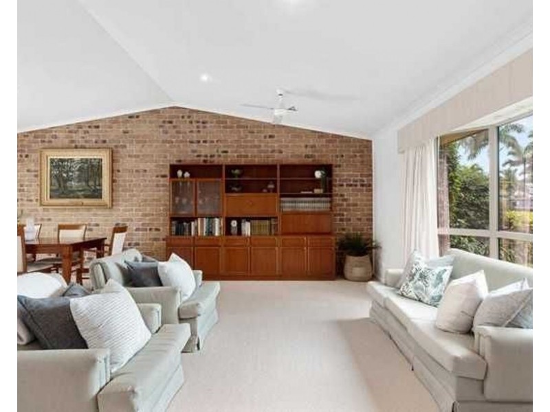 22 Seacove Court, Noosaville QLD 4566