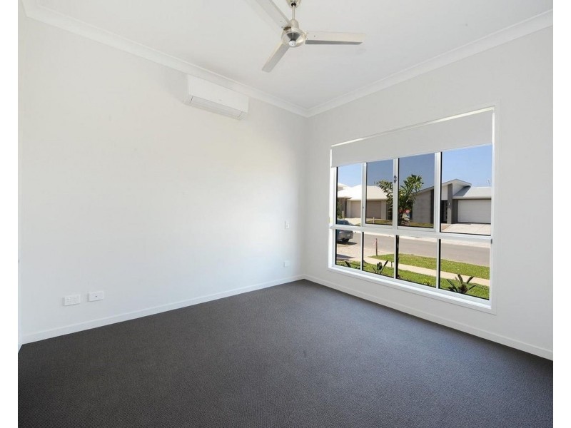 44 Bells Reach Drive, Caloundra West QLD 4551