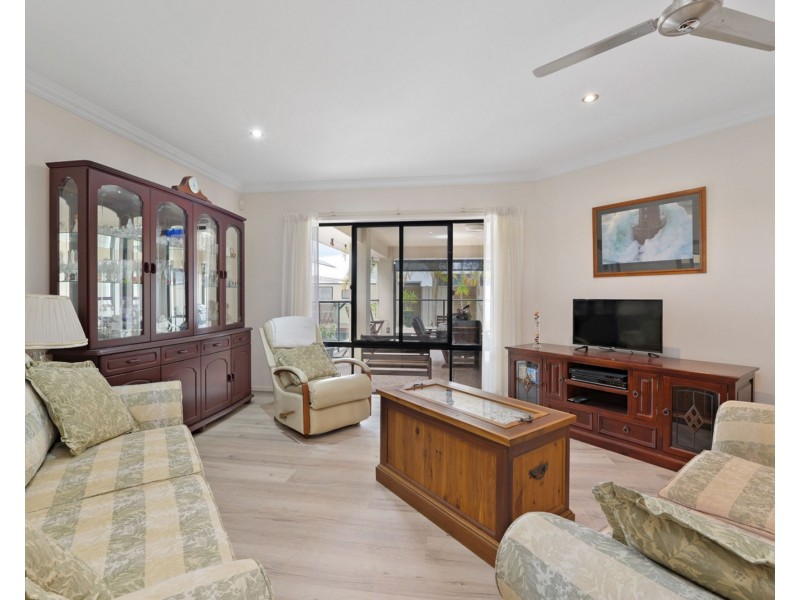 3 Annabelle Street, Pelican Waters QLD 4551